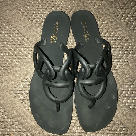 Rouge Helium Rubber Sandals (Name brand Inspired Egerie  Her més) - Picture 1 of 8